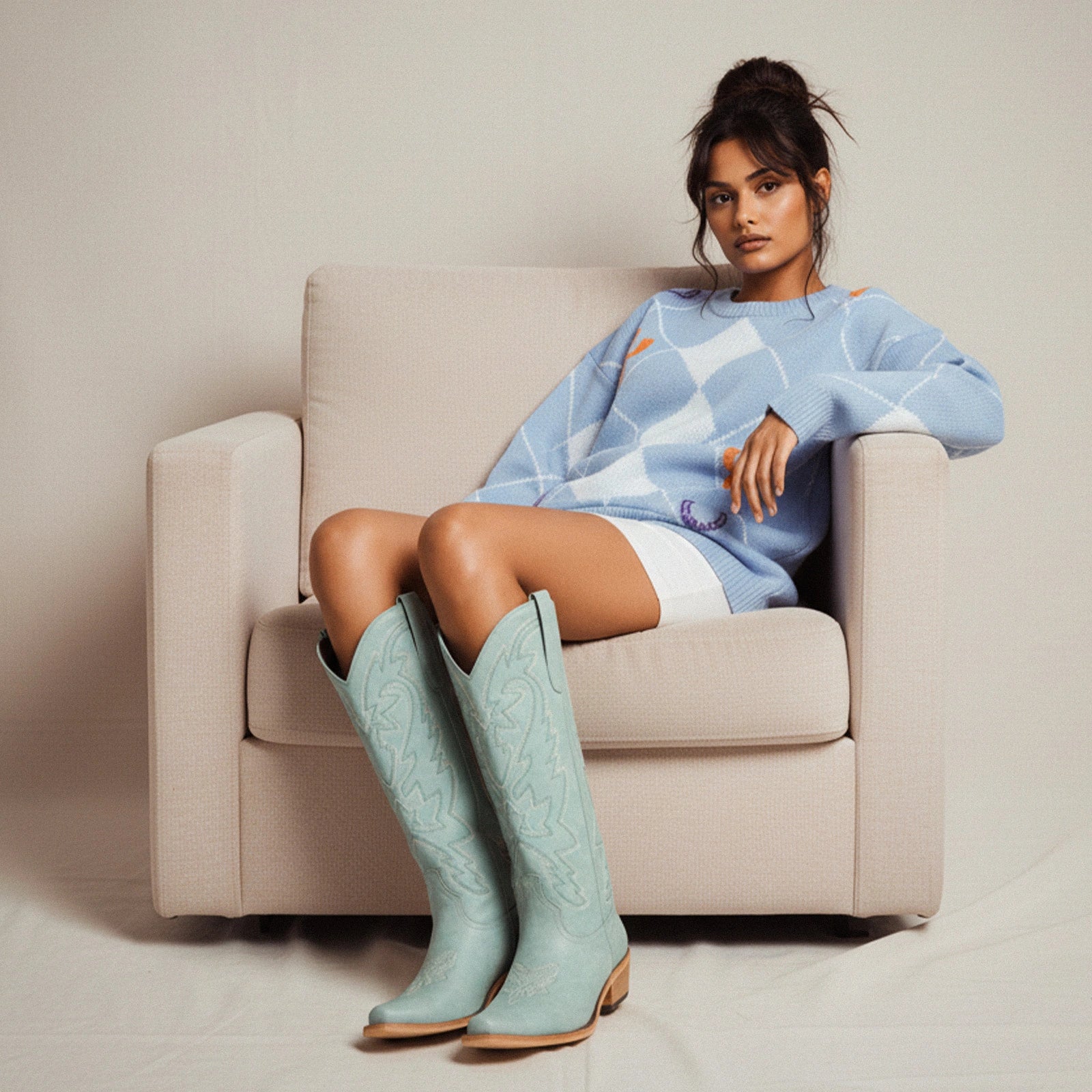 The Molly Wood – Blue Snip Toe Embroidered Cute Comfortable Tall Cowgirl Boots